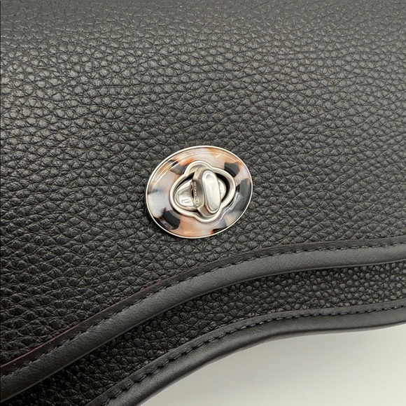 Coach Wavy Dinky Crossbody Shoulder Bag In Coachtopia Leather Black - Picture 8 of 16